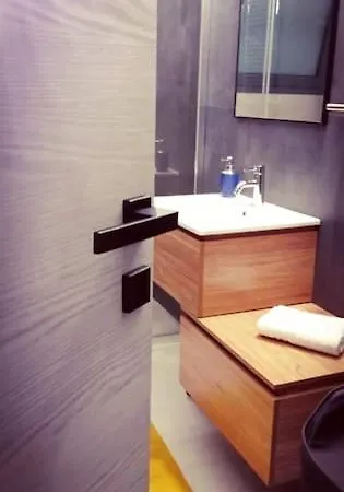 Andirivieni דירה לצ'ה